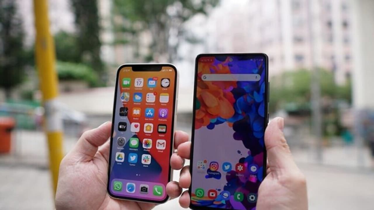 Flipkart Big Bachat Dhamaal Sale: iPhone के इन स्मार्टफोन पर मिल रहा भारी डिस्काउंट Flipkart Big Bachat Dhamaal Sale: iPhone के इन स्मार्टफोन पर मिल रहा भारी डिस्काउंट