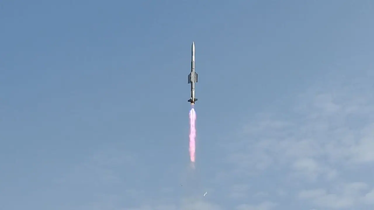 Short range Surface to Air missile for Indian Navy test fired Short range Surface to Air missile for Indian Navy test fired