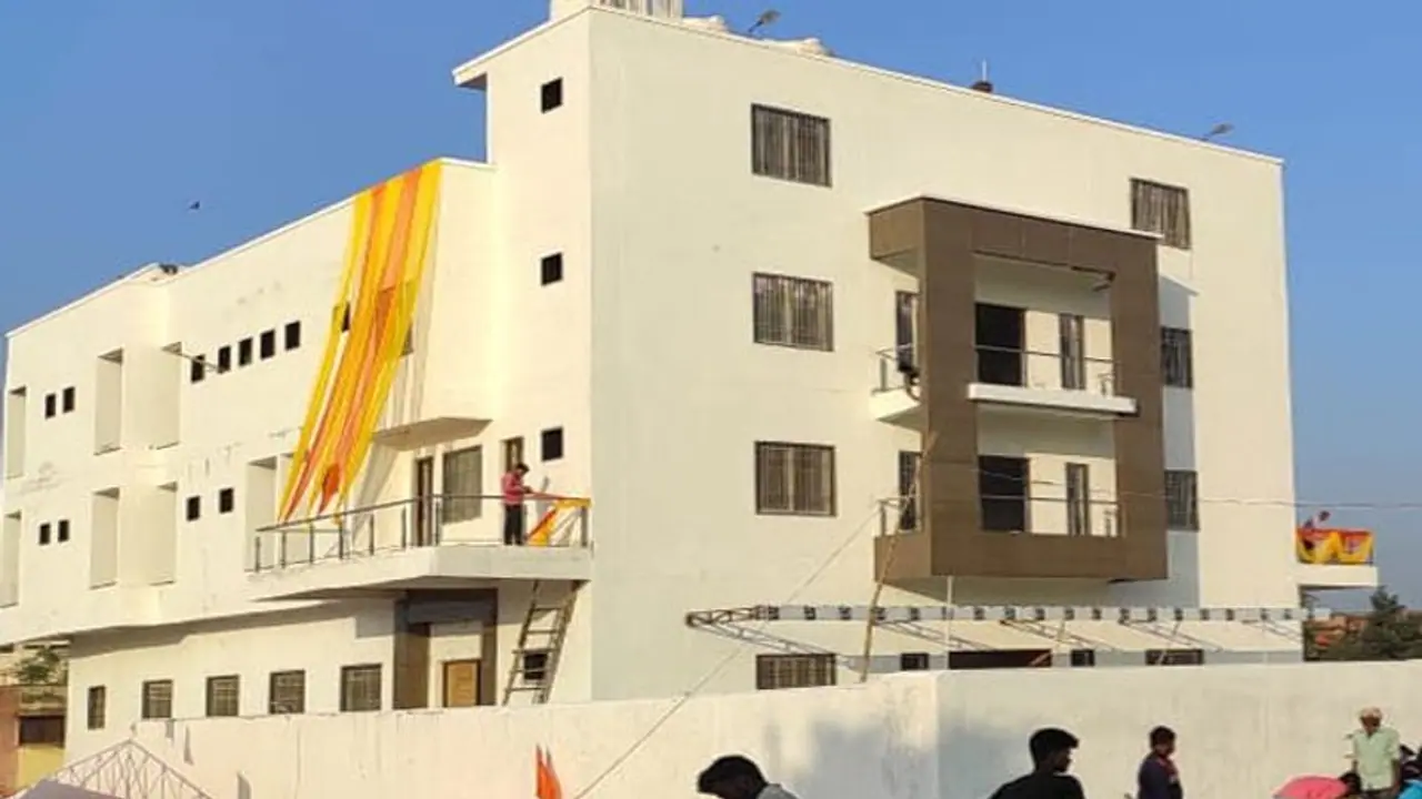 सुलतानपुर में सुरेश जोशी करेंगे RSS के कार्यालय का लोकार्पण, सांसद मेनका गांधी भी रहेंगी मौजूद सुलतानपुर में सुरेश जोशी करेंगे RSS के कार्यालय का लोकार्पण, सांसद मेनका गांधी भी रहेंगी मौजूद