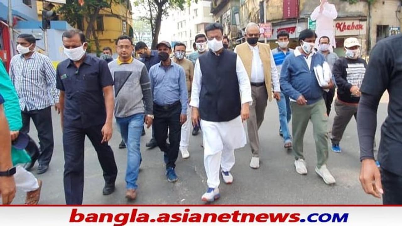 'পরচর্চাই এখন শুভেন্দুর কাজ', শিলিগুড়িতে পুর ভোটের প্রচারে বেরিয়ে তোপ ফিরহাদের 'পরচর্চাই এখন শুভেন্দুর কাজ', শিলিগুড়িতে পুর ভোটের প্রচারে বেরিয়ে তোপ ফিরহাদের