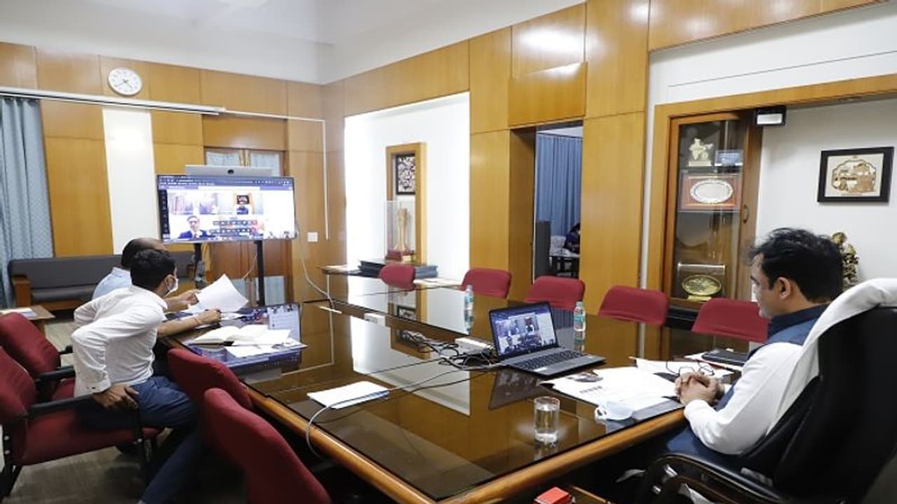 Karnataka Sign MoU With NSE Academy: ಹಣಕಾಸು ಶಿಕ್ಷಣಕ್ಕೆ ಹೊಸ ಕಿಂಡಿ Karnataka Sign MoU With NSE Academy: ಹಣಕಾಸು ಶಿಕ್ಷಣಕ್ಕೆ ಹೊಸ ಕಿಂಡಿ