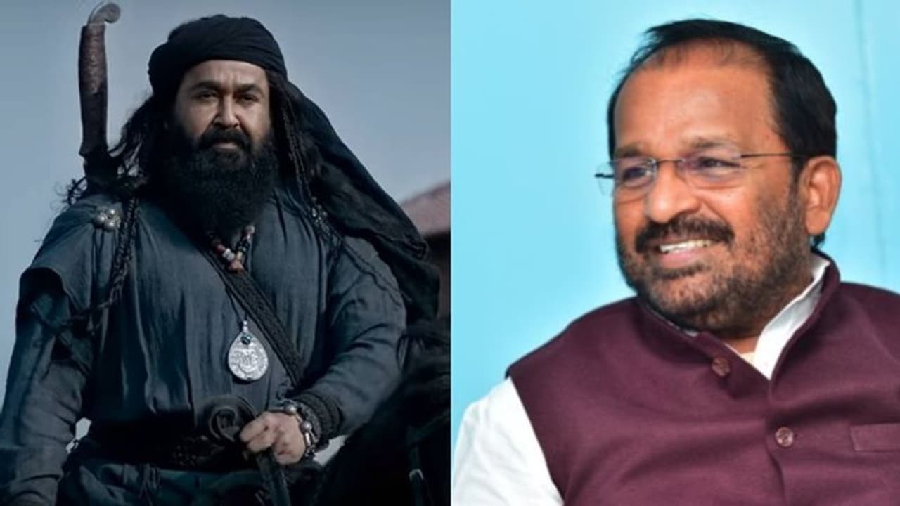 Marakkar : എത്ര കിട്ടി ? 'മരക്കാറി'നെ കുറിച്ചെഴുതിയ ടി എന് പ്രതാപനെതിരെ സൈബറാക്രമണം Marakkar : എത്ര കിട്ടി ? 'മരക്കാറി'നെ കുറിച്ചെഴുതിയ ടി എന് പ്രതാപനെതിരെ സൈബറാക്രമണം