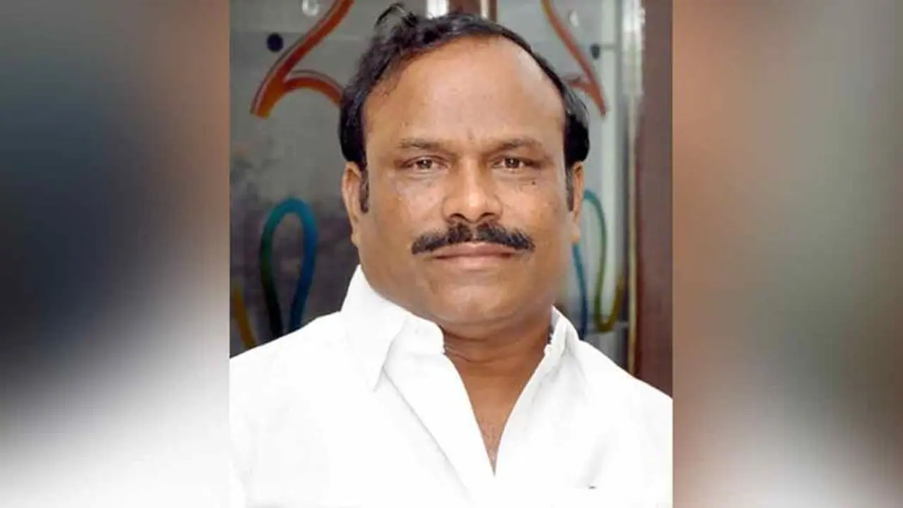 தமிழக அமைச்சரின் தலையில் விழுந்த இடி.. சோகத்தில் மூழ்கிய திமுக.. சி.வெ. கணேசன் மனைவி மரணம். தமிழக அமைச்சரின் தலையில் விழுந்த இடி.. சோகத்தில் மூழ்கிய திமுக.. சி.வெ. கணேசன் மனைவி மரணம்.