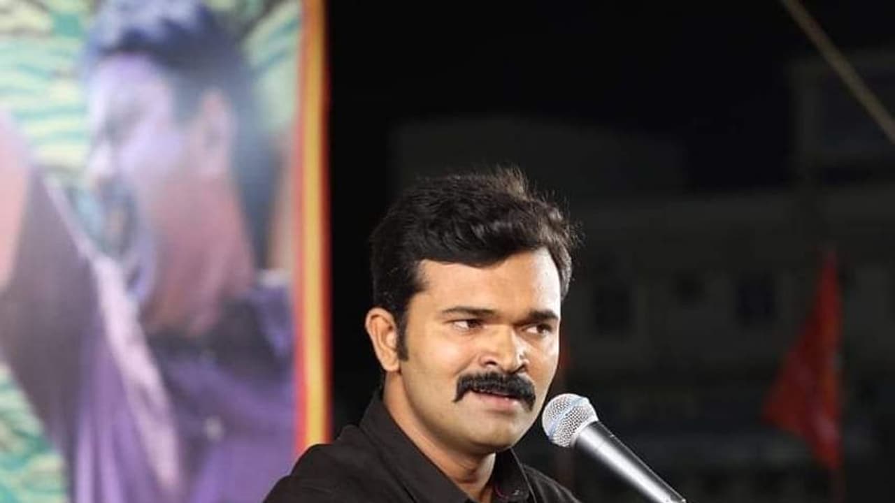 சாட்டை துரைமுருகன் மீண்டும் கைது.. குற்றாலத்தில் தட்டி தூக்கிய போலீஸ் காரணம் என்ன தெரியுமா.?