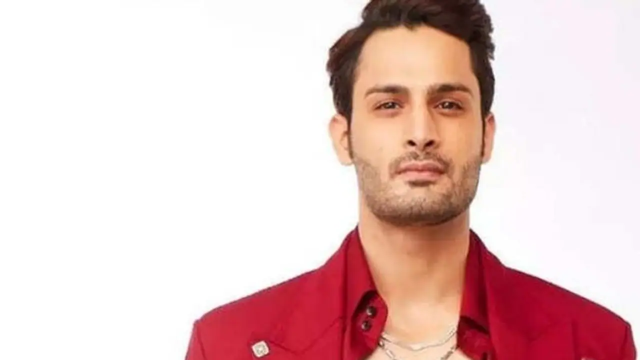 Bigg Boss 15: Umar Riaz's cousin brother slams designer Faizan Ansari's claims of fraud and bullying