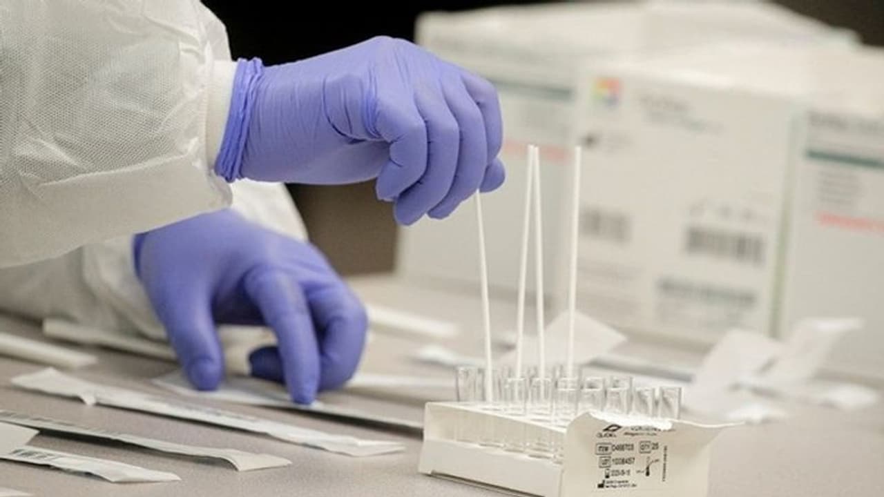 Rajasthan: Omicron के सभी 9 मरीजों की रिपोर्ट आई निगेटिव, हॉस्पिटल से मिली छुट्टी Rajasthan: Omicron के सभी 9 मरीजों की रिपोर्ट आई निगेटिव, हॉस्पिटल से मिली छुट्टी