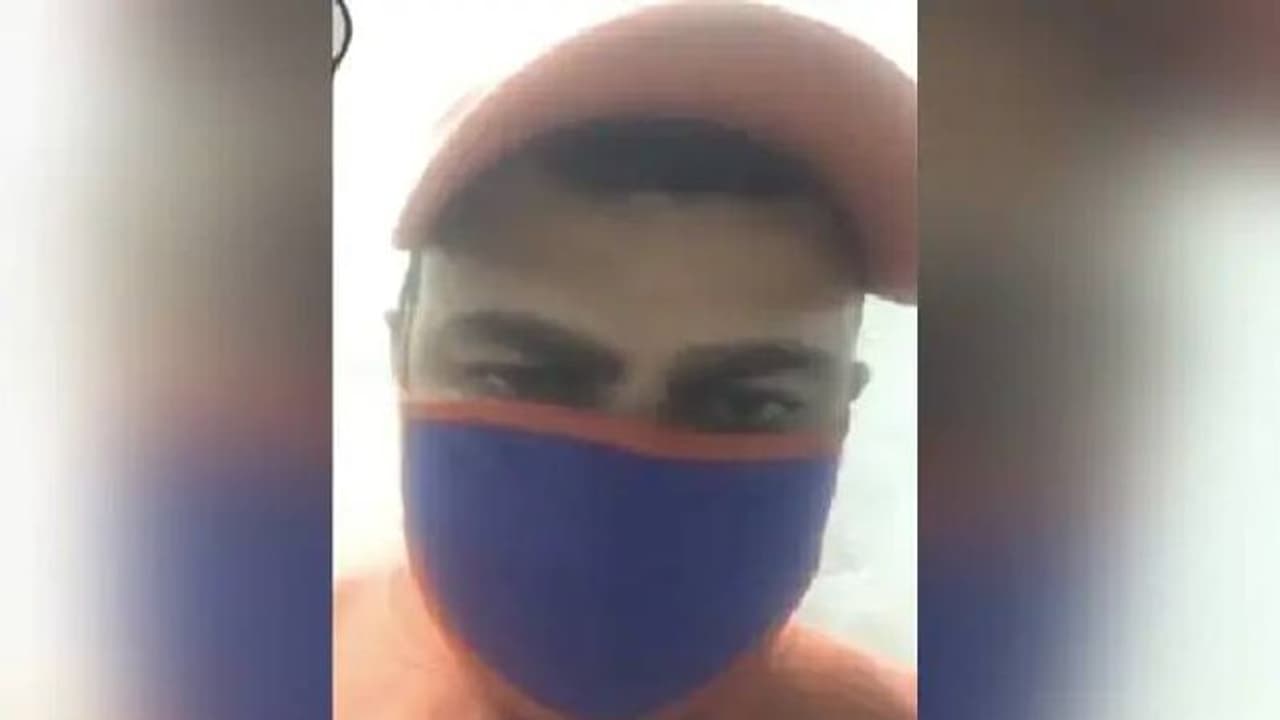 Aanchal agrawal : സ്വയംഭോഗം ചെയ്യുന്ന വീഡിയോ അയച്ചുകൊടുത്തു, മാപ്പു പറയിച്ച് ഇന്സ്റ്റഗ്രാം താരം Aanchal agrawal : സ്വയംഭോഗം ചെയ്യുന്ന വീഡിയോ അയച്ചുകൊടുത്തു, മാപ്പു പറയിച്ച് ഇന്സ്റ്റഗ്രാം താരം