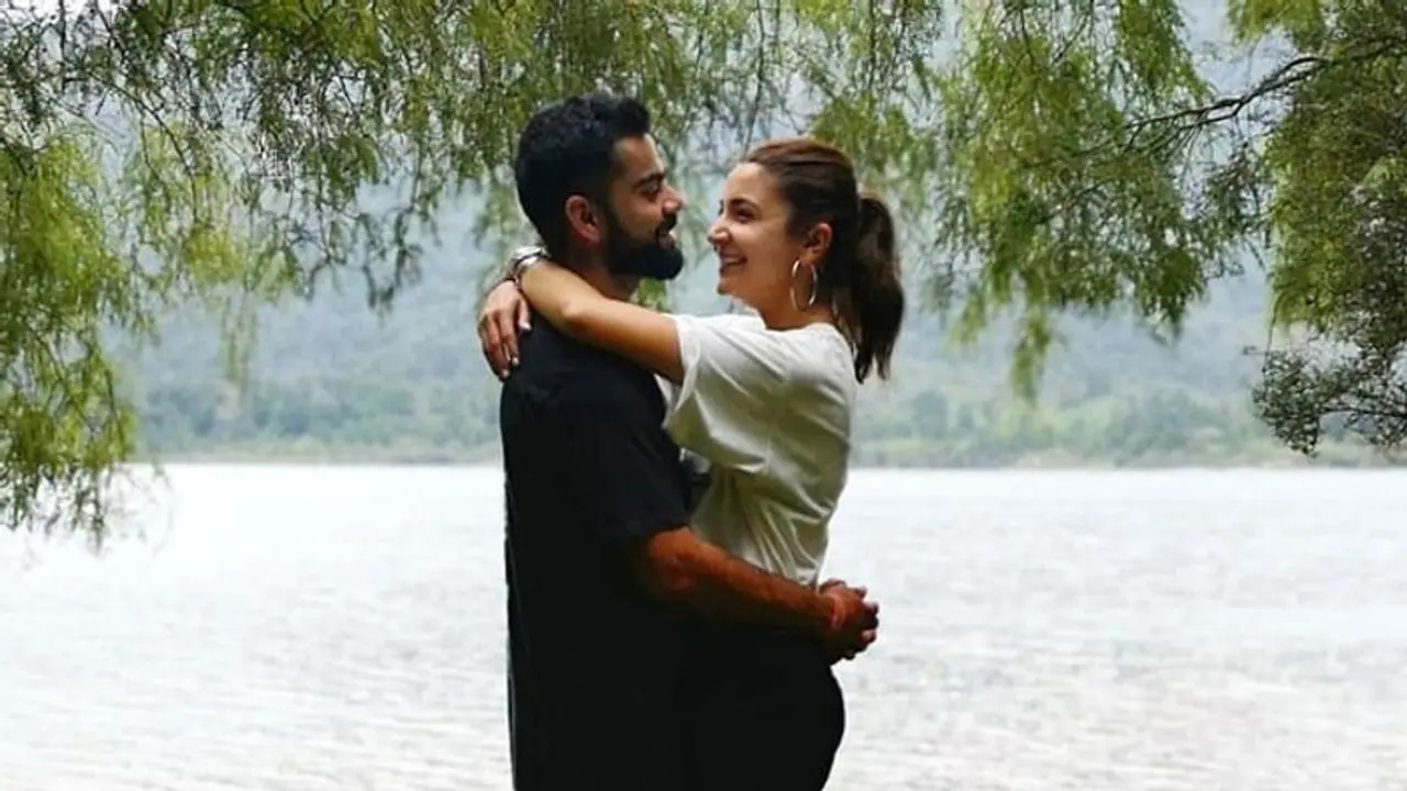 దుబాయ్లో హాలీడేస్ ఎంజాయ్ చేస్తున్న విరాట్ కోహ్లీ, అనుష్క శర్మ... న్యూఇయర్ సెలబ్రేషన్స్ కోసం... దుబాయ్లో హాలీడేస్ ఎంజాయ్ చేస్తున్న విరాట్ కోహ్లీ, అనుష్క శర్మ... న్యూఇయర్ సెలబ్రేషన్స్ కోసం...