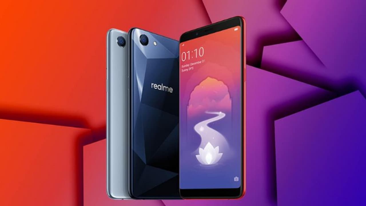 रिपोर्ट: Samsung को पीछे छोड़ Realme बना इंडिया का दूसरा सबसे बड़ा Smartphone ब्रांड, जाने कौन है नंम्बर 1 पर