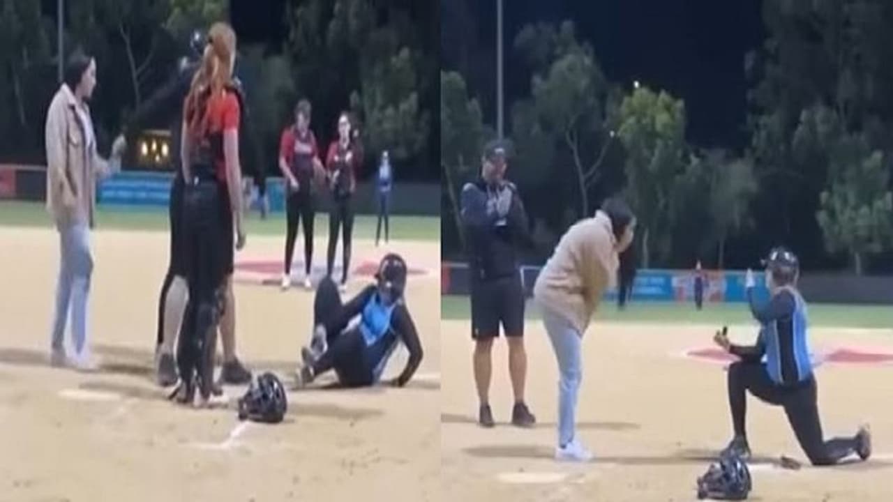 మ్యాచ్ మధ్యలో కిందపడ్డట్టు నటించి.. ప్రేయసికి వెరైటీగా ప్రపోజ్ చేసిన సాఫ్ట్ బాల్ క్రీడాకారిణి..