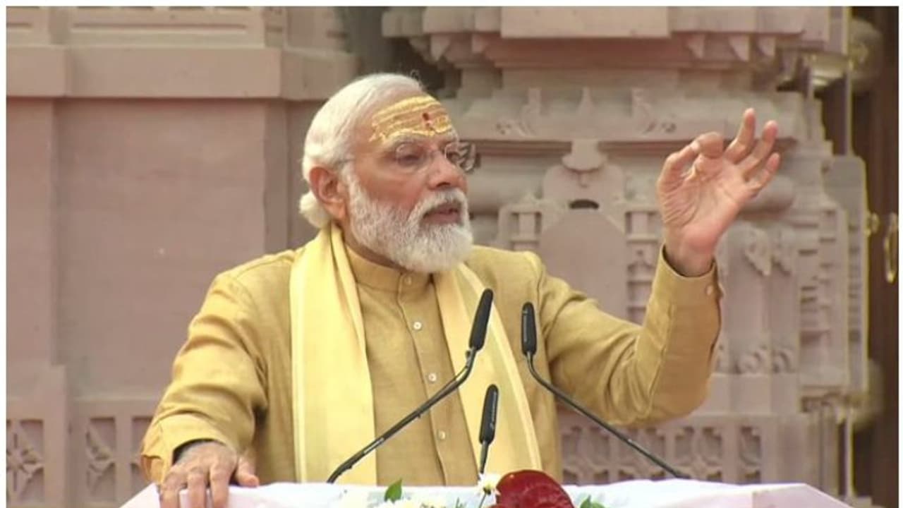కాశీలో శివుని ఆజ్ఞ లేనిదే ఏది జరగదు.. దేశాభివృద్ధికి కాశీ సహకారం అంతులేనిది: ప్రధాని నరేంద్ర మోదీ