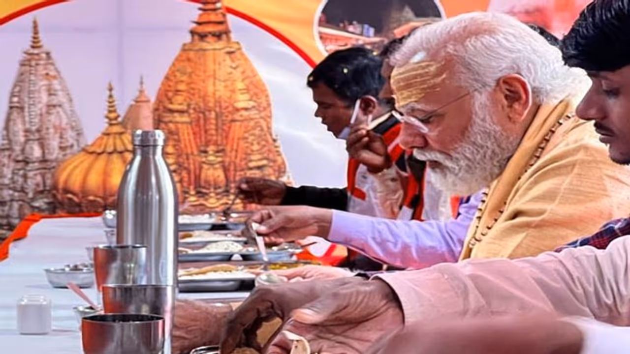 নিজের খাওয়ার খরচ নিজেই দেন প্রধানমন্ত্রী, সরকারি অর্থ নেন না, আরটিআই এ বের হল তথ্য নিজের খাওয়ার খরচ নিজেই দেন প্রধানমন্ত্রী, সরকারি অর্থ নেন না, আরটিআই এ বের হল তথ্য