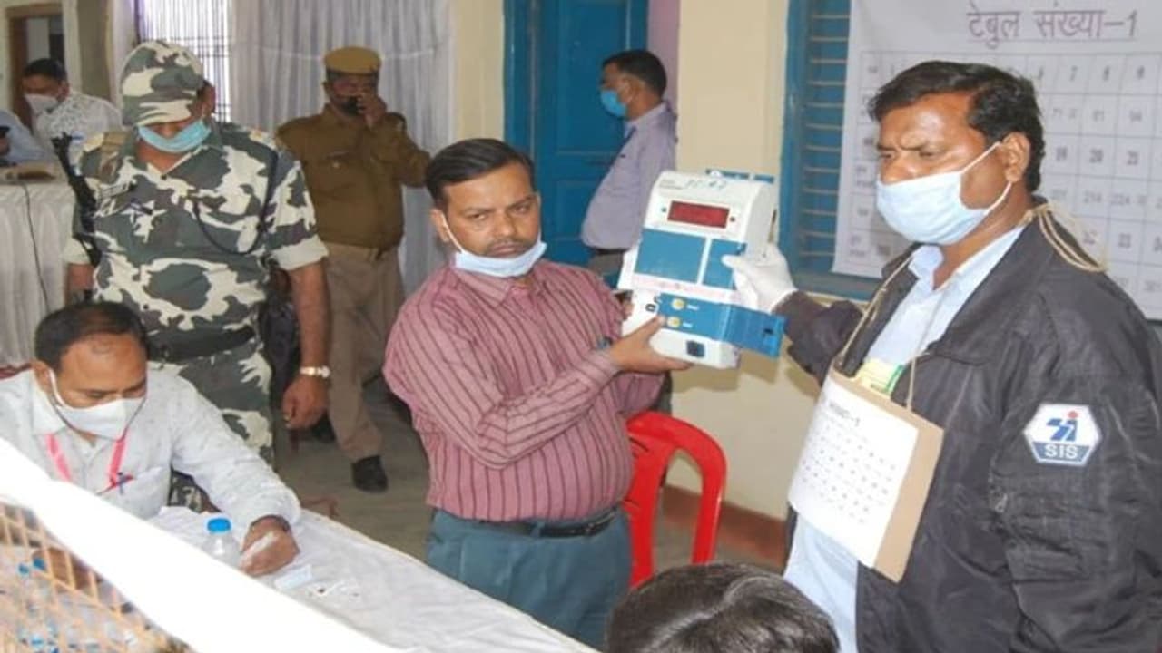 Bihar Panchayat Chunav Result Updates: भागलपुर में जदयू विधायक की पत्नी चुनाव हारीं, जानिए कहां से कौन जीता Bihar Panchayat Chunav Result Updates: भागलपुर में जदयू विधायक की पत्नी चुनाव हारीं, जानिए कहां से कौन जीता