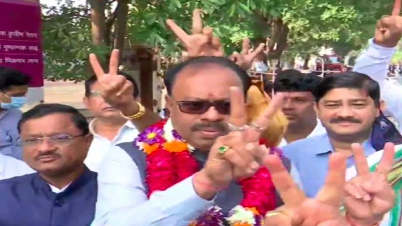 Maharashtra Legislative Council Results : महाविकास अघाड़ी को झटका, 6 में से 4 सीट पर BJP का कब्जा