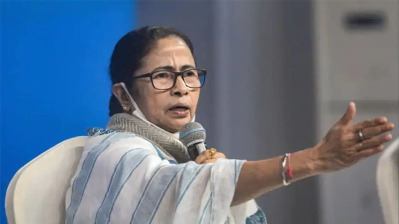 West Bengal CM Mamata Banerjee rules out lockdown, stricter restrictions if needed, final call on Jan 3