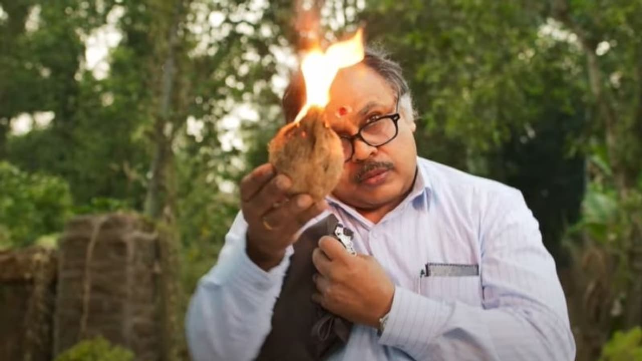 Keshu Ee Veedinte Nadhan Trailer : 12 കോടി ലോട്ടറിയടിക്കുന്ന 'കേശു'; വന് മേക്കോവറില് ദിലീപ് Keshu Ee Veedinte Nadhan Trailer : 12 കോടി ലോട്ടറിയടിക്കുന്ന 'കേശു'; വന് മേക്കോവറില് ദിലീപ്