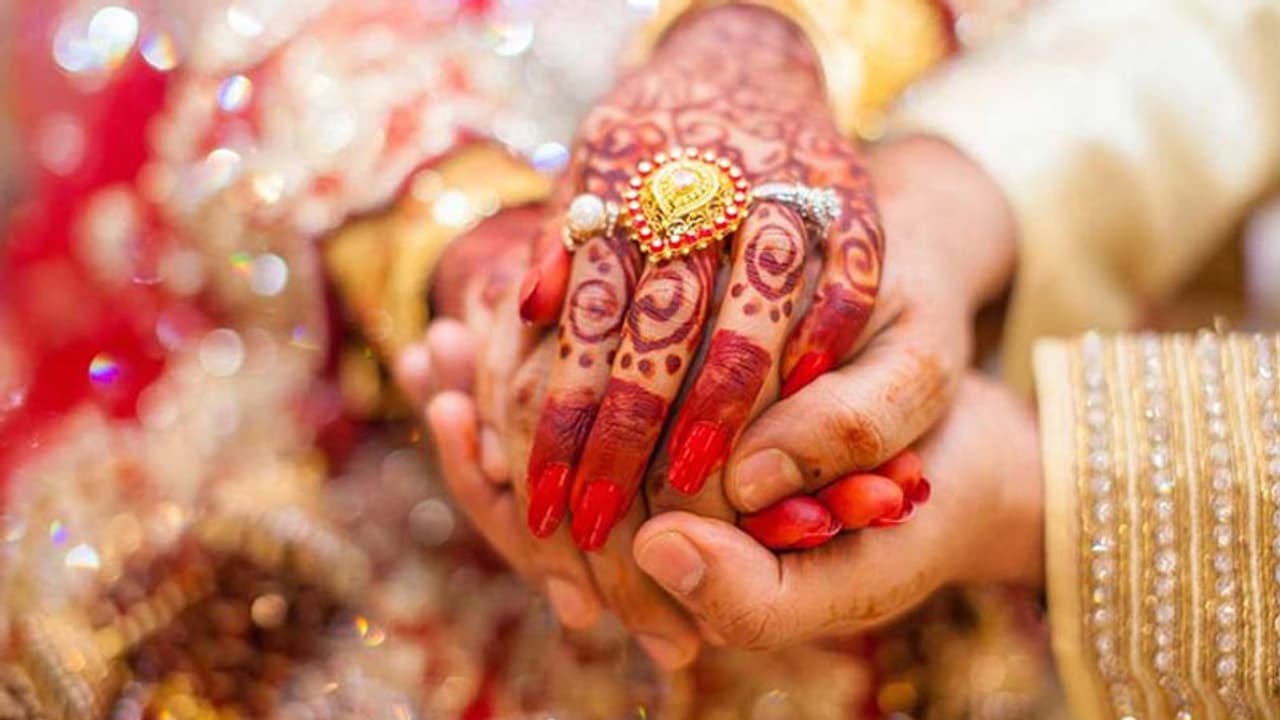 अनंग त्रयोदशी 16 दिसंबर को, करें शिव पार्वती के साथ रति कामदेव की पूजा, मैरिड लाइफ बनी रहेगी खुशहाल अनंग त्रयोदशी 16 दिसंबर को, करें शिव पार्वती के साथ रति कामदेव की पूजा, मैरिड लाइफ बनी रहेगी खुशहाल