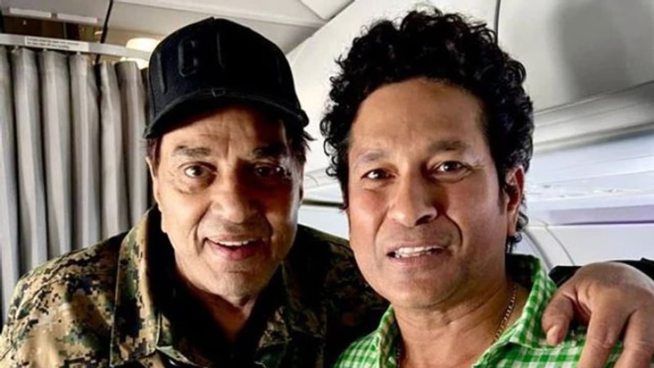 Dharmendra and Sachin Tendulkar : 'സച്ചിൻ എന്നും മകനെ പോലെ', ഫോട്ടോ പങ്കുവെച്ച് ധര്‍മേന്ദ്ര