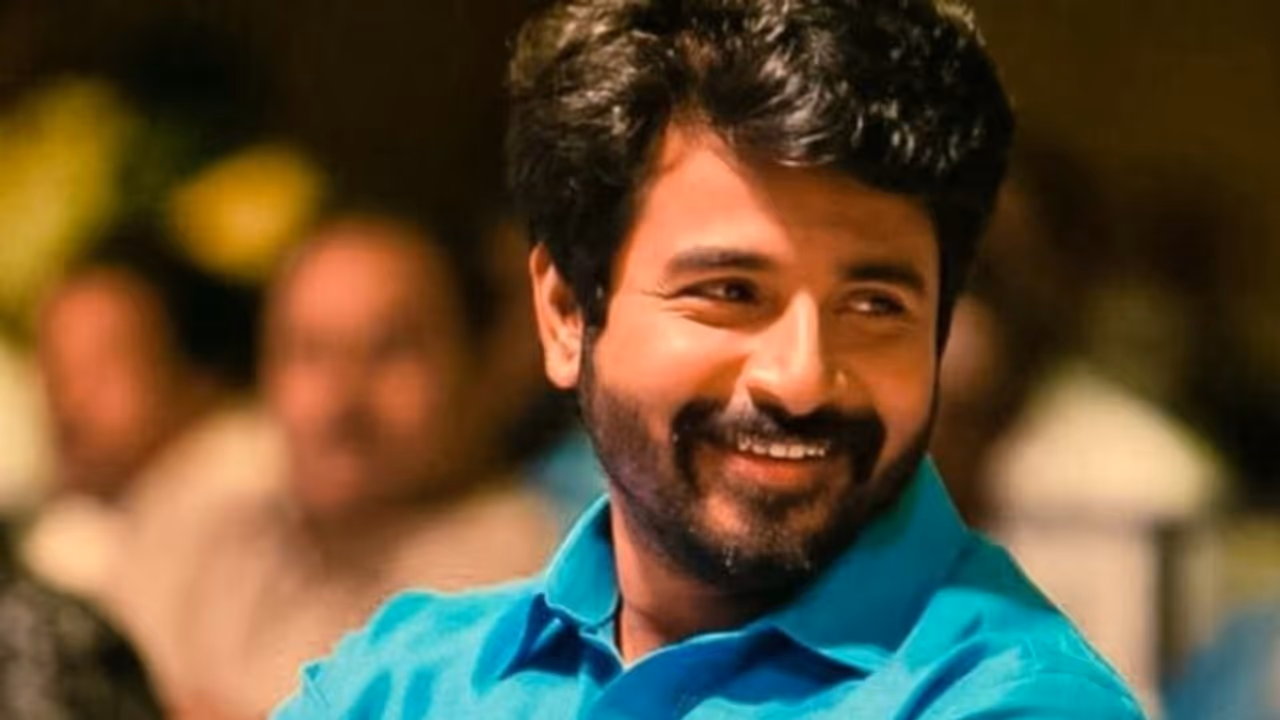 Sivakarthikeyan Telugu Debut : തെലുങ്ക് അരങ്ങേറ്റത്തിന് ശിവകാര്ത്തികേയന്; നായിക ഹോളിവുഡില് നിന്ന് Sivakarthikeyan Telugu Debut : തെലുങ്ക് അരങ്ങേറ്റത്തിന് ശിവകാര്ത്തികേയന്; നായിക ഹോളിവുഡില് നിന്ന്