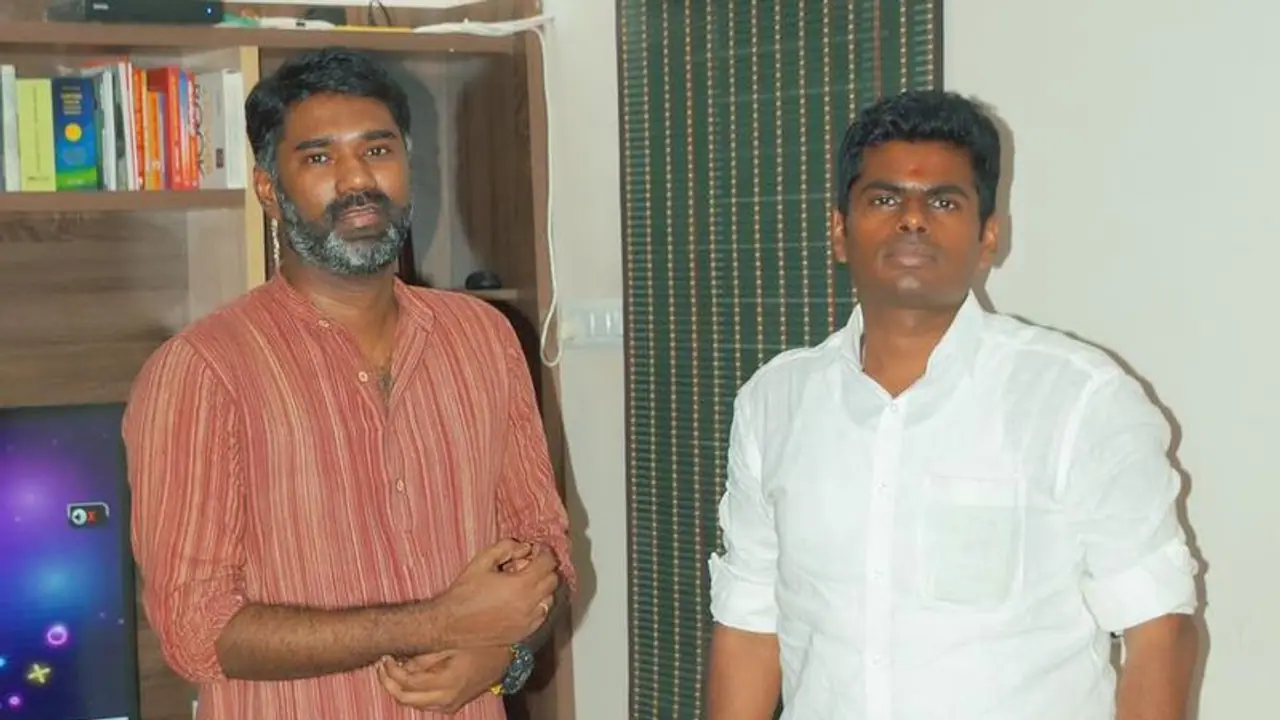 தமிழகத்தில் மதமாற்றம் எனும் விஷச் செடி.. பழைய கோரிக்கையை தூசு தட்டிய பாஜக.. பற்றி எரியும் லாவண்யா தற்கொலை. தமிழகத்தில் மதமாற்றம் எனும் விஷச் செடி.. பழைய கோரிக்கையை தூசு தட்டிய பாஜக.. பற்றி எரியும் லாவண்யா தற்கொலை.