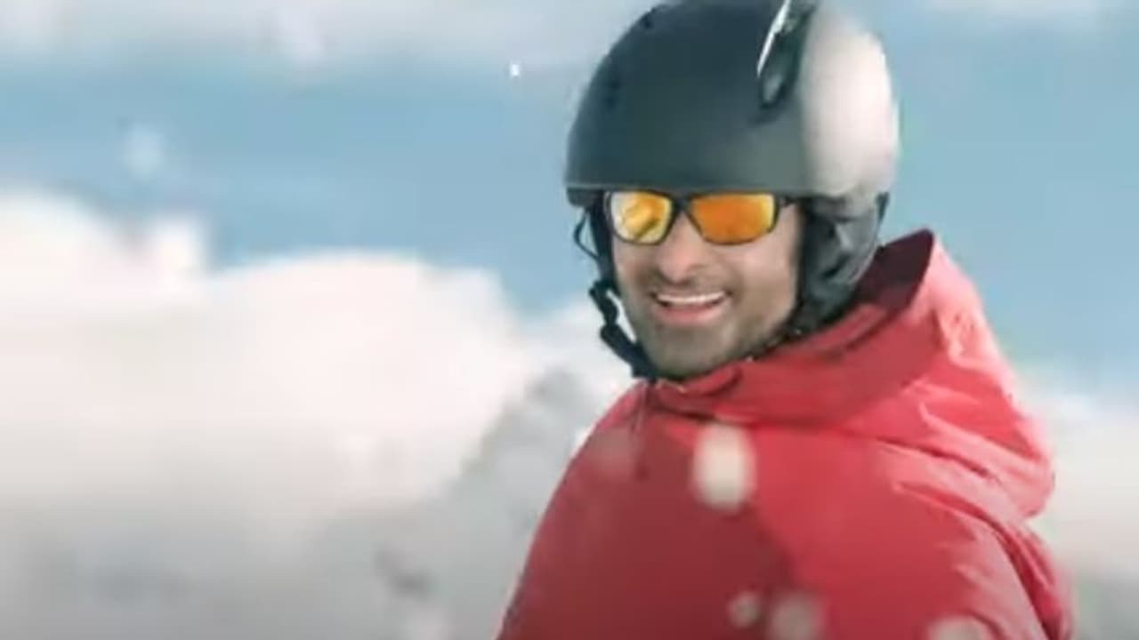 Radhe Shyam song : പ്രഭാസ് നായകനാകുന്ന ചിത്രം 'രാധേ ശ്യാം', 'സ്വപ്‍നദൂരമേ' ഗാനം പുറത്തുവിട്ടു