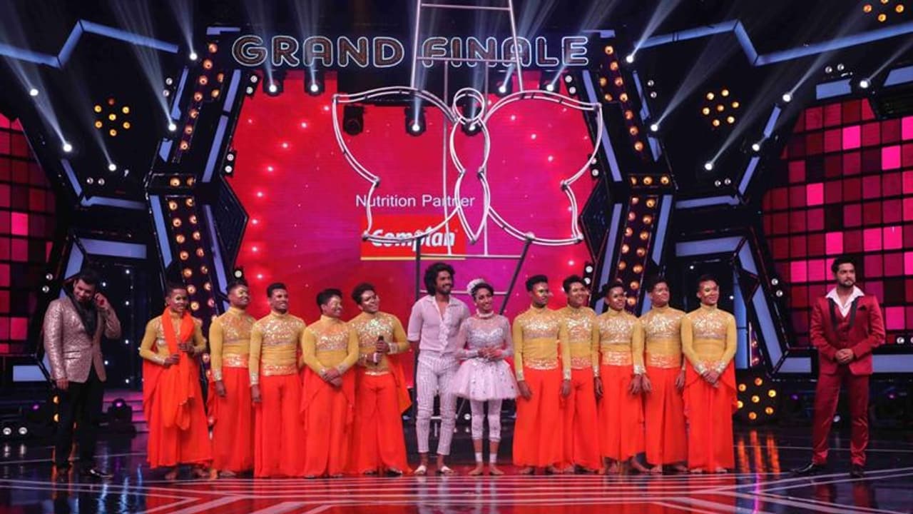 DBD winner 2021: প্রতিযোগিতা থেকে ছিটকে গিয়েও সেরার সেরা হয়ে উঠল অর্ণব সুকন্যা, ডান্স বাংলা ডান্স বিজেতা DBD winner 2021: প্রতিযোগিতা থেকে ছিটকে গিয়েও সেরার সেরা হয়ে উঠল অর্ণব সুকন্যা, ডান্স বাংলা ডান্স বিজেতা