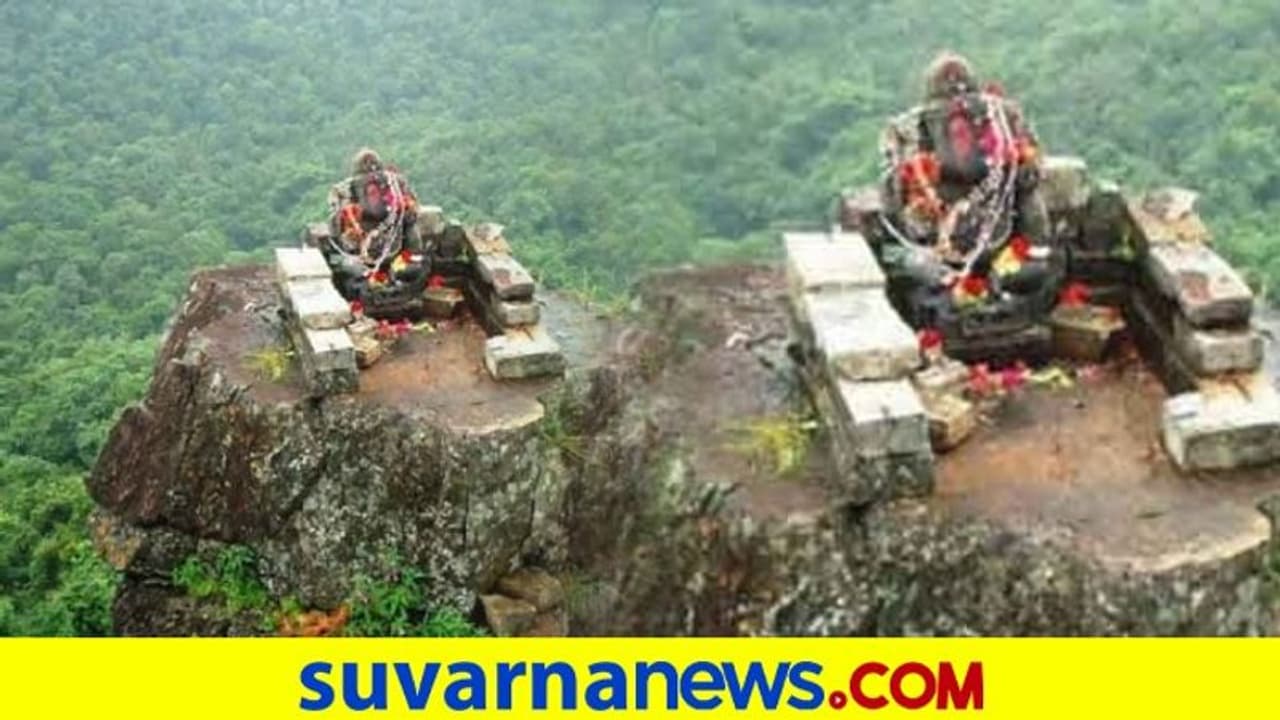 Dholkal Ganesha Statue: ಚಾರಣಿಗರ ಫೇವರಿಟ್ ಪ್ಲೇಸ್ ಧೋಲ್ಕಲ್ ಗಣೇಶ ದೇವಾಲಯ Dholkal Ganesha Statue: ಚಾರಣಿಗರ ಫೇವರಿಟ್ ಪ್ಲೇಸ್ ಧೋಲ್ಕಲ್ ಗಣೇಶ ದೇವಾಲಯ