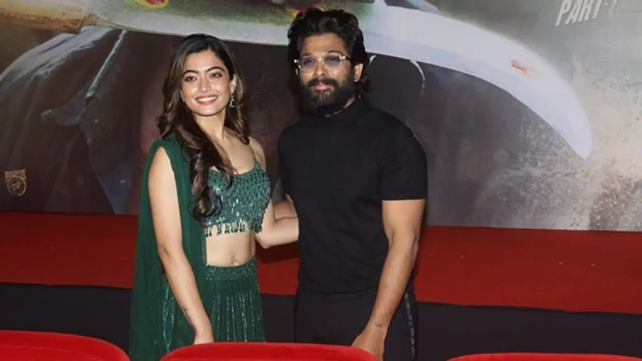 দক্ষিণী ছবির প্রতি আগ্রহ বাড়ছে শহরবাসীর, কলকাতায় জমিয়ে ব্যবসা করল পুষ্পা দ্য রাইজ দক্ষিণী ছবির প্রতি আগ্রহ বাড়ছে শহরবাসীর, কলকাতায় জমিয়ে ব্যবসা করল পুষ্পা দ্য রাইজ