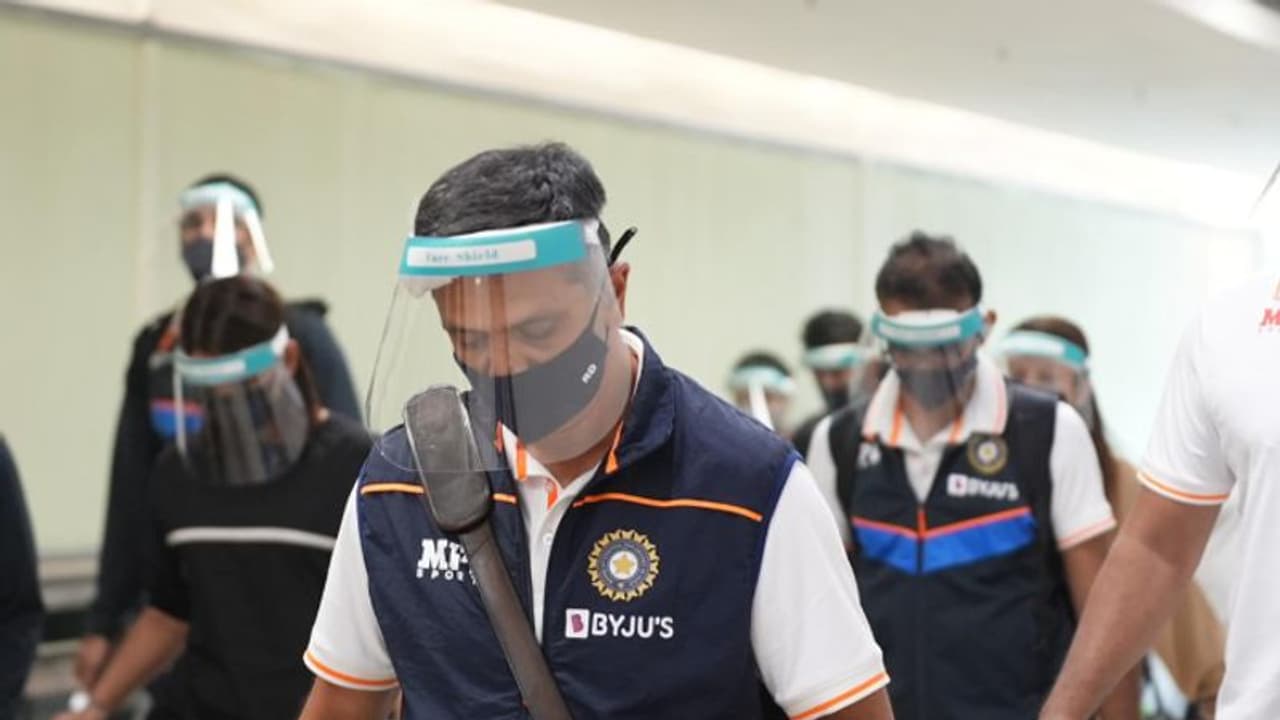 Touchdown South Africa : ലക്ഷ്യം മഴവില്ലഴകില്‍ കന്നി ടെസ്റ്റ് പരമ്പര ജയം; ടീം ഇന്ത്യ ദക്ഷിണാഫ്രിക്കയില്‍