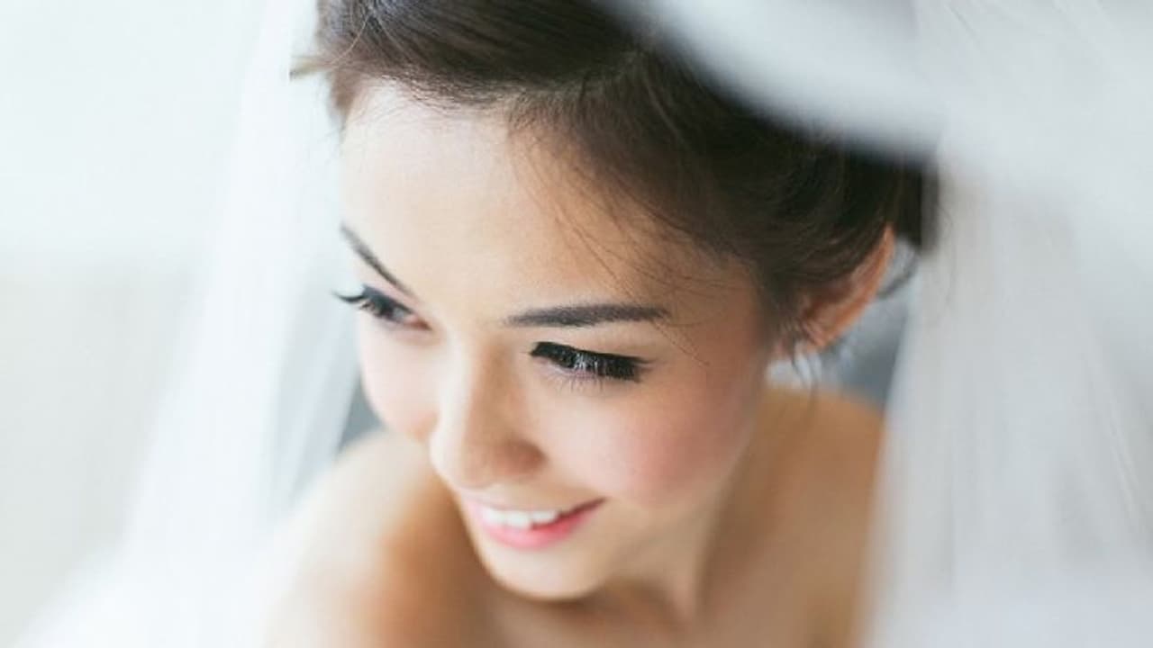 Wedding : വിവാഹദിനത്തില്‍ വെട്ടിത്തിളങ്ങാം; ഇതാ ചില ടിപ്‌സ്...