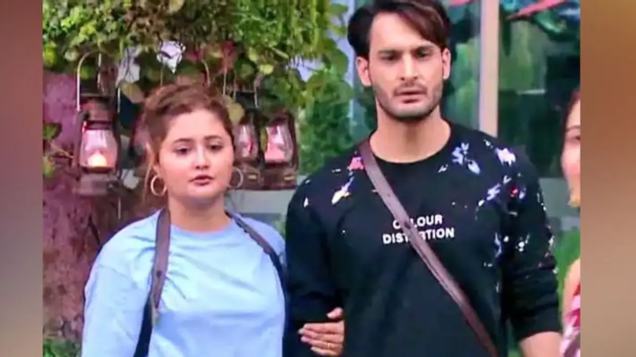 Bigg Boss 15: Rakhi Sawant criticises Umar Riaz Rashami Desai's relationship, check out