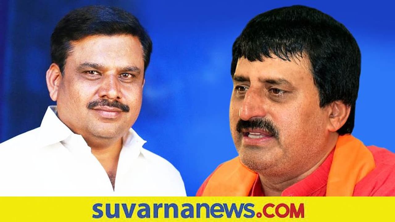 Karnataka Politics : ಕೈ ನತ್ತ ಪ್ರಬಲ ಬಿಜೆಪಿ, ಜೆಡಿಎಸ್ ನಾಯಕರ ಚಿತ್ತ Karnataka Politics : ಕೈ ನತ್ತ ಪ್ರಬಲ ಬಿಜೆಪಿ, ಜೆಡಿಎಸ್ ನಾಯಕರ ಚಿತ್ತ