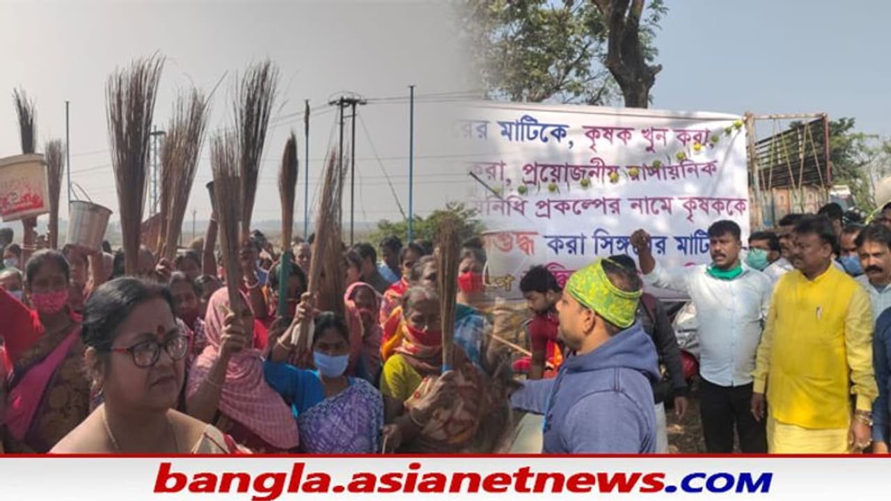 Becharam Manna in Singur: পড়েছে বিজেপি র ‘অপবিত্র’ ছায়া, বেচার নেতৃত্বেই গঙ্গাজল নিয়ে ‘শুদ্ধিকরণে’ তৃণমূল