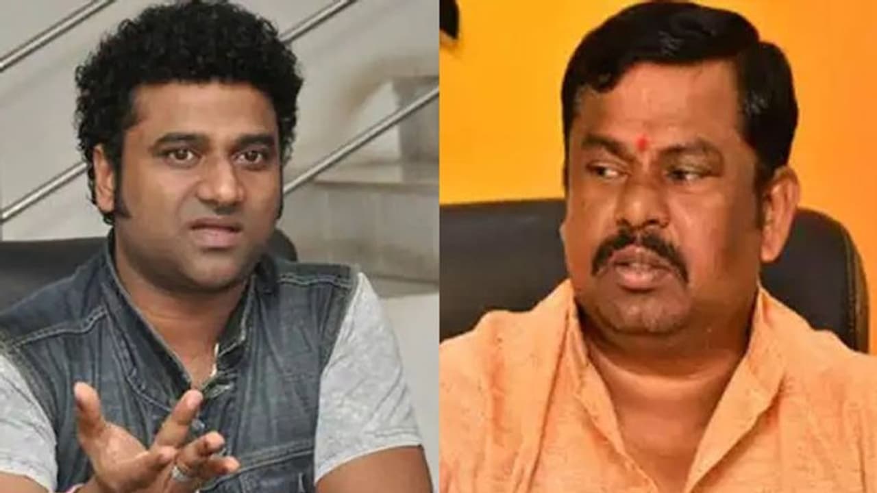 దేవిశ్రీ ప్రసాద్ వ్యాఖ్యలపై ఎమ్మెల్యే రాజా సింగ్ ఫైర్ .. క్షమాపణలు చెప్పకపోతే తెలంగాణలో తిరగనివ్వమని హెచ్చరిక దేవిశ్రీ ప్రసాద్ వ్యాఖ్యలపై ఎమ్మెల్యే రాజా సింగ్ ఫైర్ .. క్షమాపణలు చెప్పకపోతే తెలంగాణలో తిరగనివ్వమని హెచ్చరిక