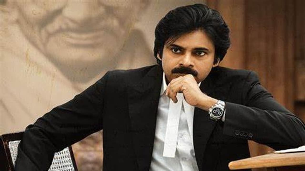 Pawan Kalyan: 'వకీల్ సాబ్' సీక్వెల్ గా ఆ మళయాళ సూపర్ హిట్ రీమేక్ ?