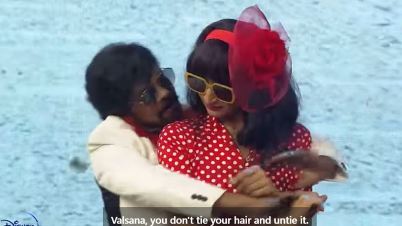 Bigg Boss stars : 'ദർശനാ..' വൈറൽ ഗാനം പുനരാവിഷ്കരിച്ച് അരിസ്റ്റോ സുരേഷും ഡിംബൽ ഭാലും Bigg Boss stars : 'ദർശനാ..' വൈറൽ ഗാനം പുനരാവിഷ്കരിച്ച് അരിസ്റ്റോ സുരേഷും ഡിംബൽ ഭാലും