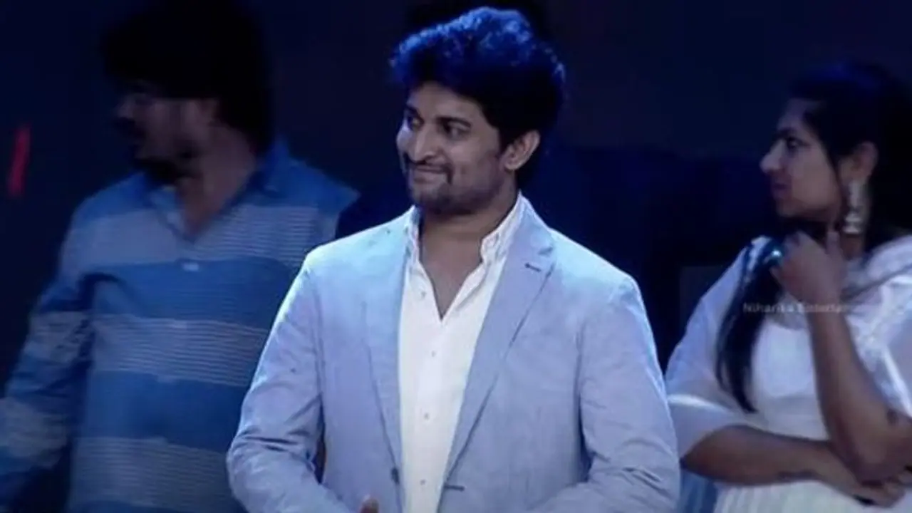 Shyam Singha Roy Event: నానికి ఇన్నాళ్లకి ఆ ఎలిజిబులిటీ వచ్చిందట.. బ్లేజర్ ఏసుకోవడానికి ఏం పీకామని అంటూ.. Shyam Singha Roy Event: నానికి ఇన్నాళ్లకి ఆ ఎలిజిబులిటీ వచ్చిందట.. బ్లేజర్ ఏసుకోవడానికి ఏం పీకామని అంటూ..