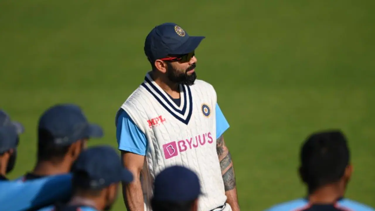 IND vs SA 2021 22: Virat Kohli sweats out at nets, Cheteshwar Pujara backs Indian pacers for success (WATCH) IND vs SA 2021 22: Virat Kohli sweats out at nets, Cheteshwar Pujara backs Indian pacers for success (WATCH)