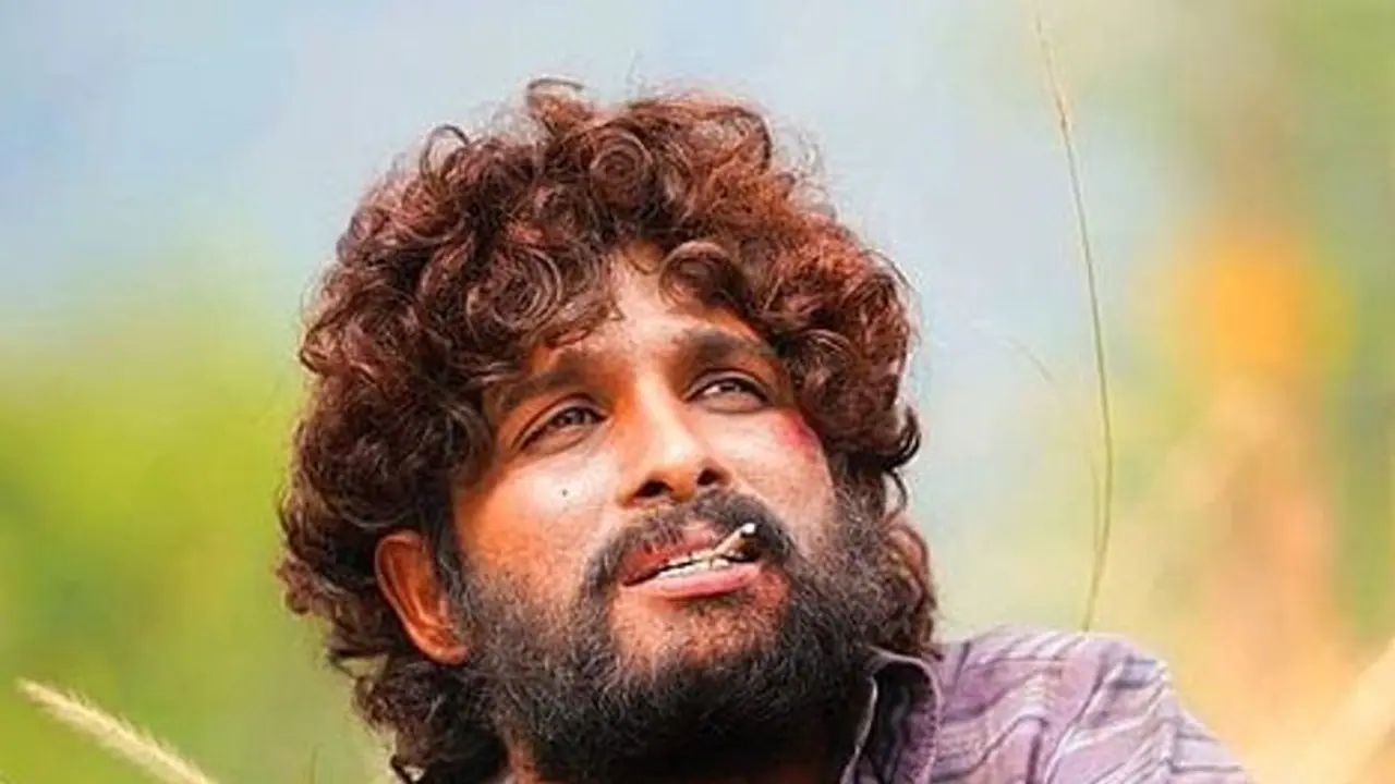 Allu Arjun Pushpa: వైరల్ అవుతున్న పుష్ప డిలీటెడ్ సీన్, ఉంచి ఉంటే.. థియేటర్లు దద్దరిల్లేవి అంటున్న నెటిజన్లు