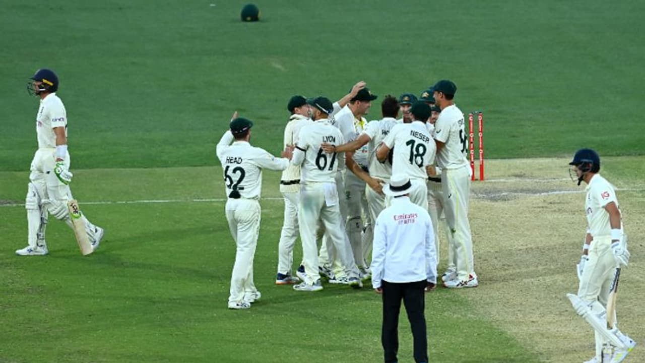 Ashes Series: ऑस्ट्रेलिया ने इंग्लैंड को दूसरे टेस्ट मैच में 275 रनों से हराया, सीरीज में 2 0 की बढ़त बनाई