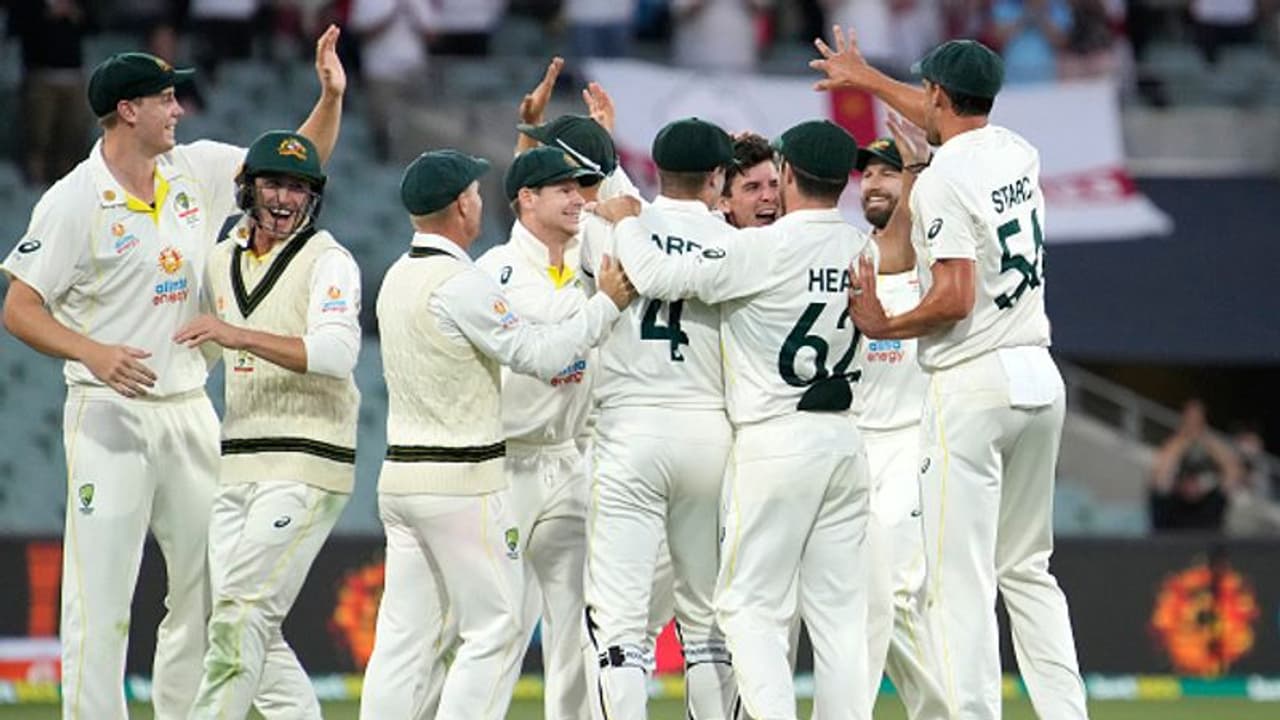 Australia vs England: தனி ஒருவனாக போராடிய பட்லர்; 2வது டெஸ்ட்டிலும் இங்கி.,யை வீழ்த்தி ஆஸ்திரேலியா அபார வெற்றி Australia vs England: தனி ஒருவனாக போராடிய பட்லர்; 2வது டெஸ்ட்டிலும் இங்கி.,யை வீழ்த்தி ஆஸ்திரேலியா அபார வெற்றி