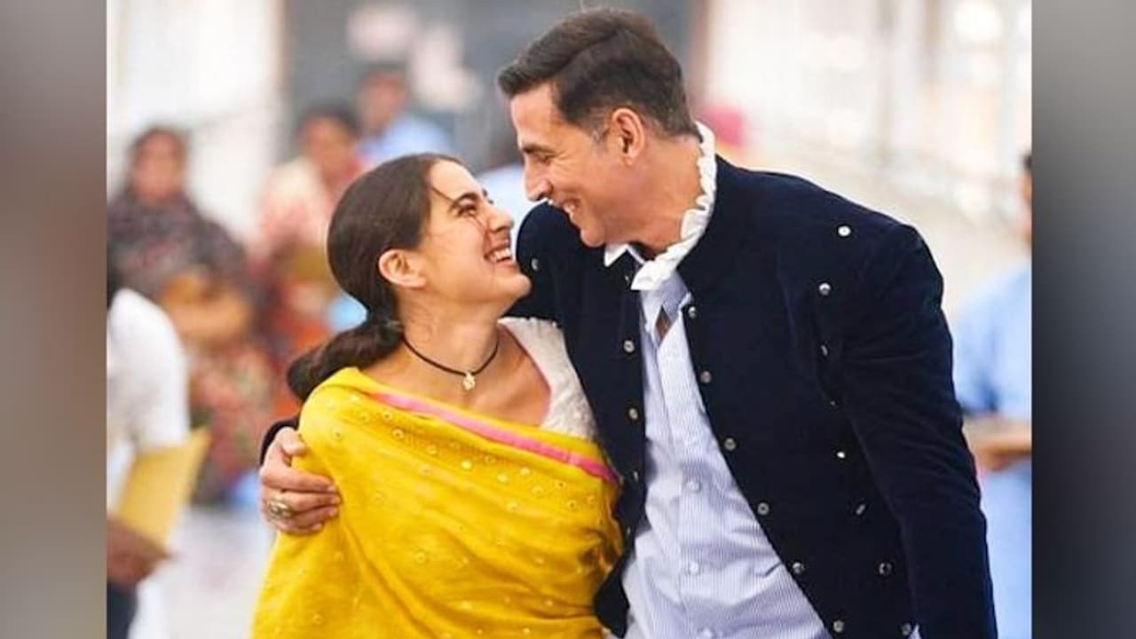 Atrangi Re Vs 83: ওটিটি তে মুক্তির সিদ্ধান্তে বাজিমাত অক্কি, চালে ভুল রণবীরের Atrangi Re Vs 83: ওটিটি তে মুক্তির সিদ্ধান্তে বাজিমাত অক্কি, চালে ভুল রণবীরের