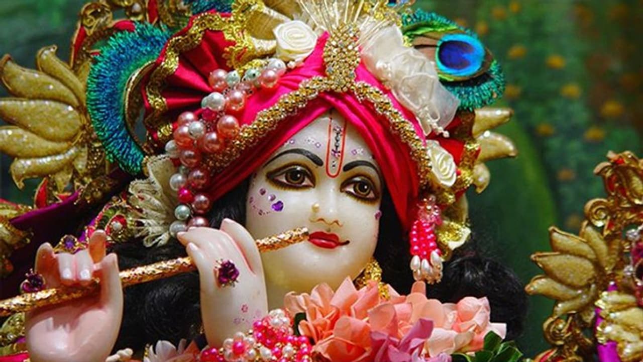 Mahabharat: आप भी करना चाहते हैं भगवान को प्रसन्न तो करें ये 4 काम, श्रीकृष्ण ने स्वयं बताया है इनके बारे में Mahabharat: आप भी करना चाहते हैं भगवान को प्रसन्न तो करें ये 4 काम, श्रीकृष्ण ने स्वयं बताया है इनके बारे में