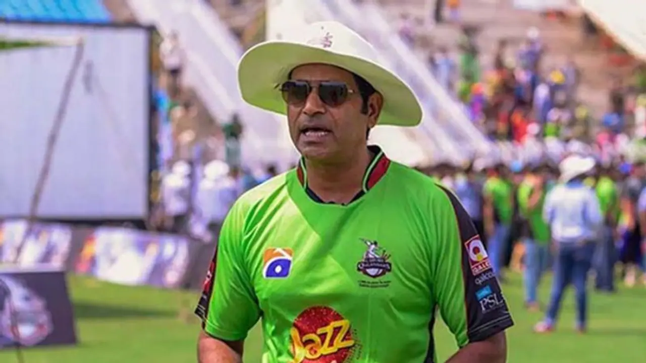 ഇന്ത്യക്കെതിരായ നാണംകെട്ട തോല്വി, പാക് ക്രിക്കറ്റില് പൊട്ടിത്തറി, പരിശീലക സംഘം പുറത്തേക്ക് ഇന്ത്യക്കെതിരായ നാണംകെട്ട തോല്വി, പാക് ക്രിക്കറ്റില് പൊട്ടിത്തറി, പരിശീലക സംഘം പുറത്തേക്ക്