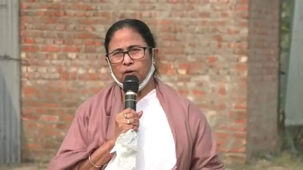 Bengal CM Mamata Banerjee to reshuffle cabinet today | Top developments 