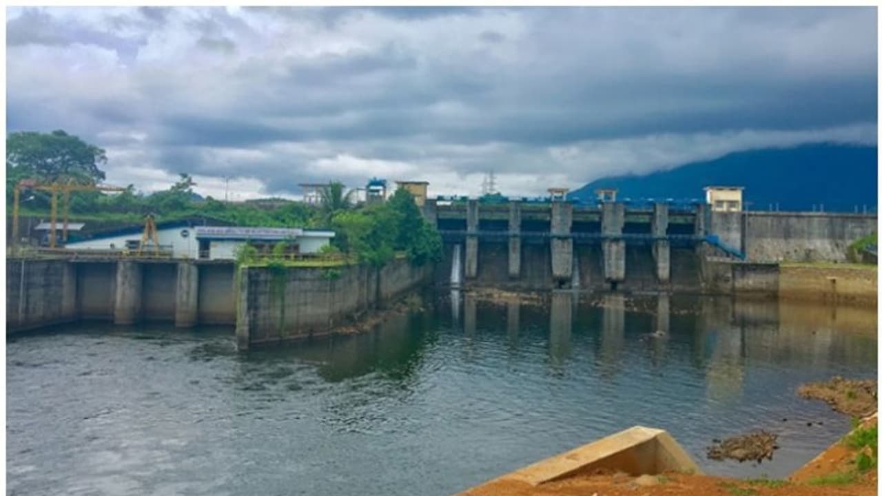 Malankara Dam Electricity : ലക്ഷങ്ങളുടെ കുടിശ്ശിക, മലങ്കര ഡാമിലേക്കുള്ള വൈദ്യുത കണക്ഷൻ കെഎസ്ഇബി വിച്ഛേദിച്ചു Malankara Dam Electricity : ലക്ഷങ്ങളുടെ കുടിശ്ശിക, മലങ്കര ഡാമിലേക്കുള്ള വൈദ്യുത കണക്ഷൻ കെഎസ്ഇബി വിച്ഛേദിച്ചു