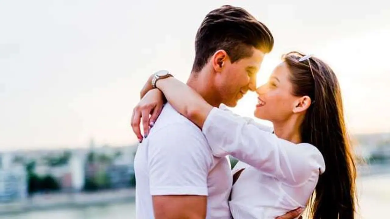 নানান অজুহাতে বারে বারে ফোন করছে EX, জেনে নিন কী কী কারণে আসতে পারে ফোন