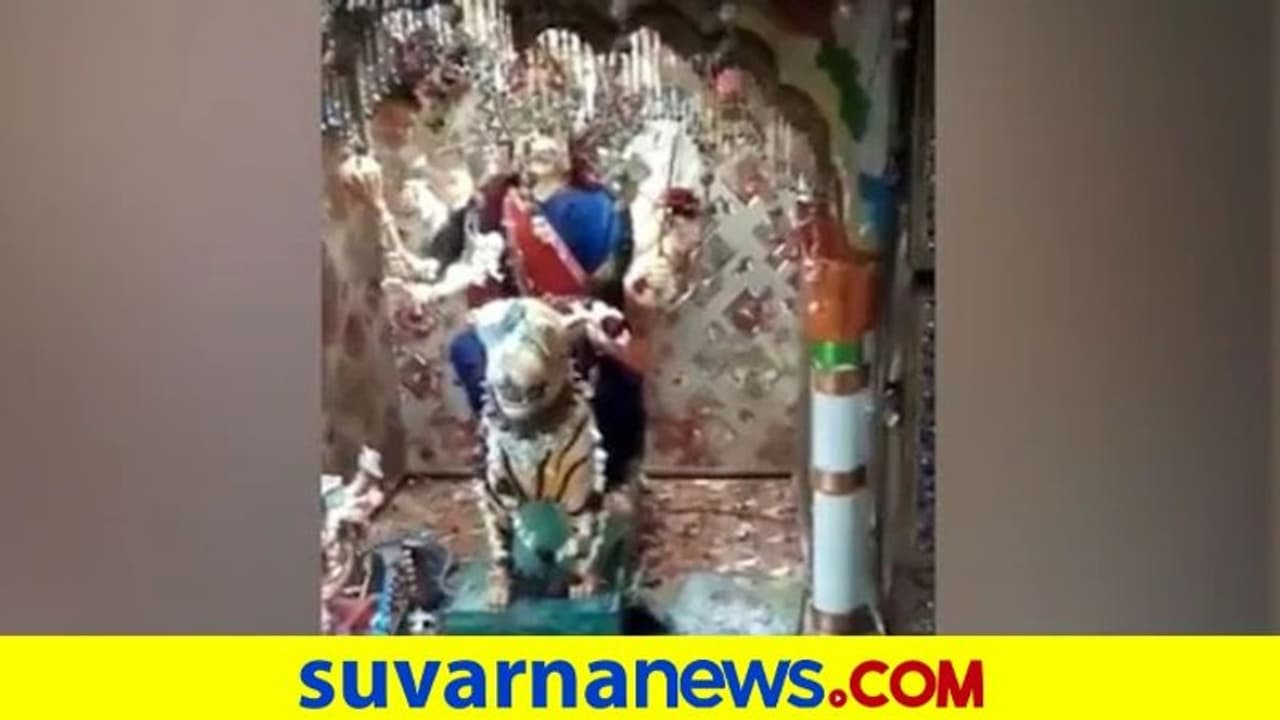 Pakistan: ಹಿಂದೂ ದೇವಾಲಯದಲ್ಲಿ ವಿಧ್ವಂಸಕ ಕೃತ್ಯ, ಸುತ್ತಿಗೆಯಿಂದ ಪ್ರತಿಮೆಗೆ ಒಡೆದು ಹಾನಿ!