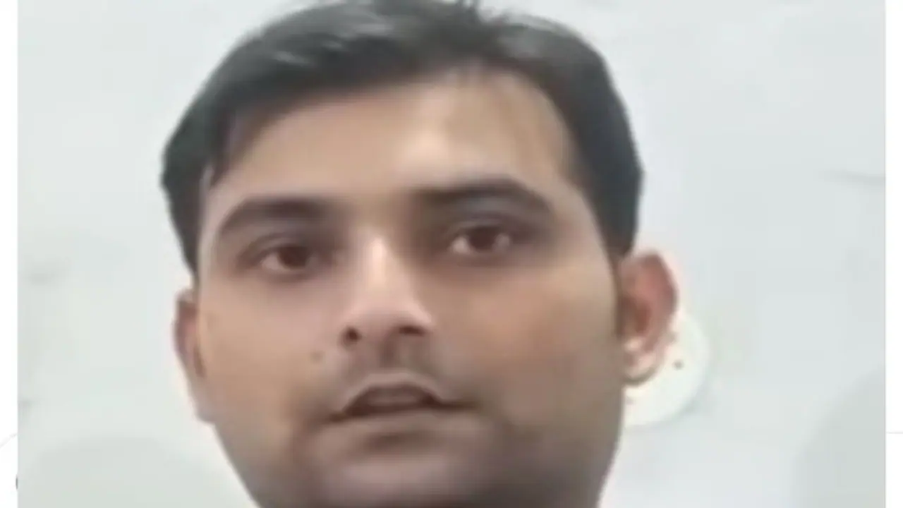 इंग्लैंड के खिलाफ रोहित को मैन ऑफ द मैच मिला शार्दुल को क्यों नहीं? UPSC 2020 के टॉपर से में पूछा गया था सवाल इंग्लैंड के खिलाफ रोहित को मैन ऑफ द मैच मिला शार्दुल को क्यों नहीं? UPSC 2020 के टॉपर से में पूछा गया था सवाल