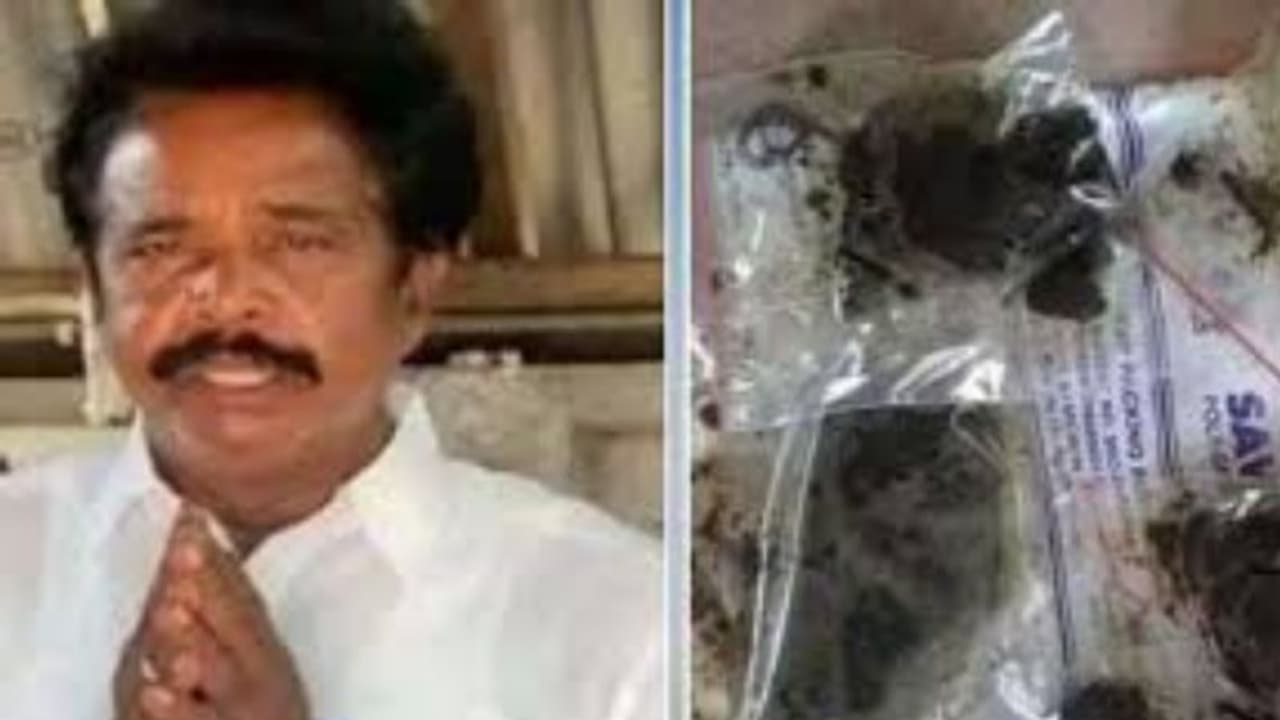 Omicron Medicine రెడీ ..! ఆయూష్ అనుమతిస్తే.. ఆన్లైన్లో సరఫరా.. Krishnapatnam Anandayya ఆసక్తికర వ్యాఖ్య Omicron Medicine రెడీ ..! ఆయూష్ అనుమతిస్తే.. ఆన్లైన్లో సరఫరా.. Krishnapatnam Anandayya ఆసక్తికర వ్యాఖ్య